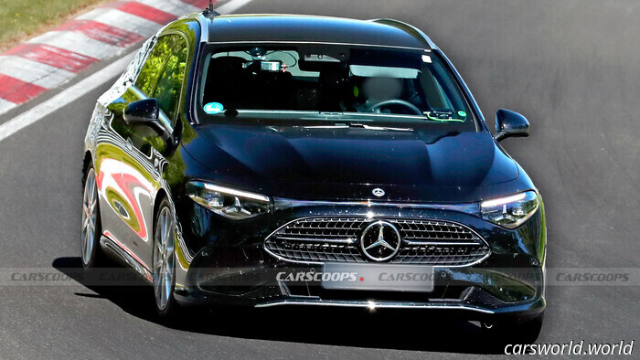 Mercedes aggiunge un tocco pratico alla nuova CLA / Carscoops
